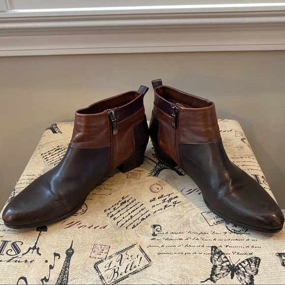 Regarde Le Ciel Leather Patchwork Ankle Bootie 9 - Picture 10 of 15